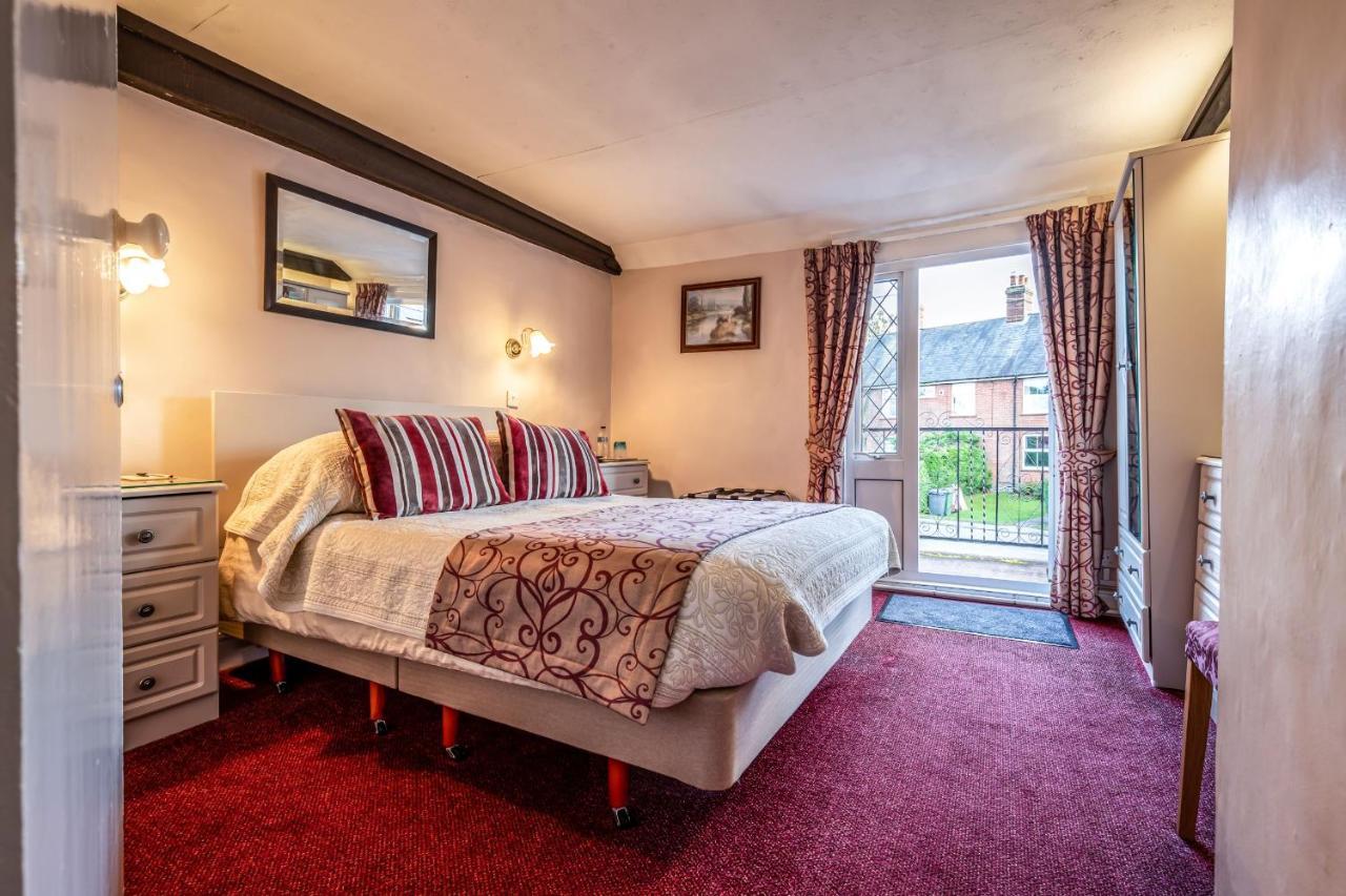 The Olde Forge Hotel Hailsham Eksteriør billede