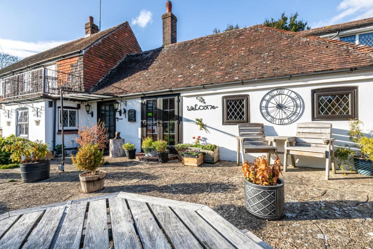 The Olde Forge Hotel Hailsham Eksteriør billede